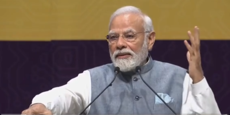 प्रधानमंत्री नरेन्‍द्र मोदी ने गुजरात के गांधीनगर में सेमीकॉन इंडिया 2023 का किया उद्घाटन 