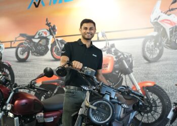 अदीश्वर ऑटो राईड इंडिया ने हावड़ा में खोला ‘मोटो वॉल्ट’ सुपरबाईक शोरूम