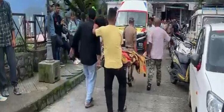 प्रधानमंत्री ने उत्तराखंड के चमोली में हुई विद्युत दुर्घटना में लोगों की मौत पर किया शोक व्यक्त 