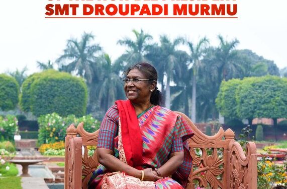 राष्ट्रपति ने अपना एक साल का कार्यकाल किया पूरा, विभिन्न परियोजनाओं का किया शिलान्यास व उद्घाटन