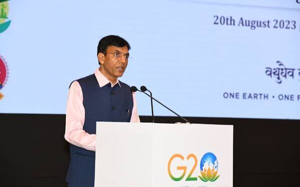 हमारा विजन स्पष्ट है, हमारे लक्ष्य महत्वाकांक्षी हैं और हमारा निर्णय अटल है: डॉ. मनसुख मांडविया