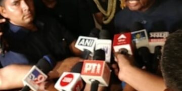 टीम चंद्रयान और इसरो को उनकी अद्वितीय उपलब्धि के लिए राज्यपाल डॉ. सी.वी. आनंद बोस ने दी  बधाई