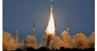 आदित्य-एल1 लॉन्च: गवर्नर सी.वी.आनंद बोस ने भारत के पहले सौर मिशन के लिए इसरो को दी बधाई
