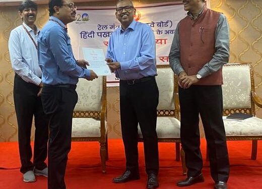 यतीश कुमार के पहले काव्य संग्रह ‘अंतस की खुरचन’ को मिला भारत सरकार का ‘मैथिली शरण गुप्त पुरस्कार’ 