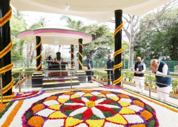 प्रधानमंत्री ने सर एम विश्वेश्वरैया को की श्रद्धांजलि अर्पित