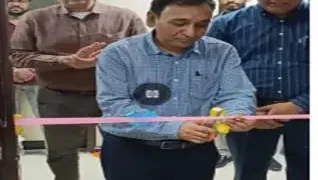 दिव्यांगजन सशक्तिकरण विभाग के सचिव ने पांव देखभाल इकाई का किया उद्घाटन