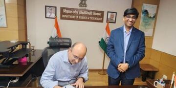 प्रो. करंदीकर ने विज्ञान एवं प्रौद्योगिकी विभाग के सचिव के रूप में संभाला कार्यभार