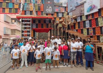 DURGA PUJA PARIKRAMA : दिसान हॉस्पिटल ने मनोविकास केंद्र के बच्चों के लिए एक यादगार दुर्गा पूजा परिक्रमा का किया आयोजन