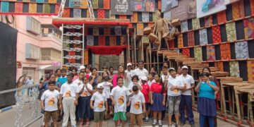DURGA PUJA PARIKRAMA : दिसान हॉस्पिटल ने मनोविकास केंद्र के बच्चों के लिए एक यादगार दुर्गा पूजा परिक्रमा का किया आयोजन