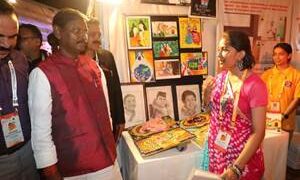अर्जुन मुंडा ने देहरादून में चौथे ईएमआरएस राष्ट्रीय सांस्कृतिक और साहित्यिक उत्सव एवं कला उत्सव-2023 का किया उद्घाटन