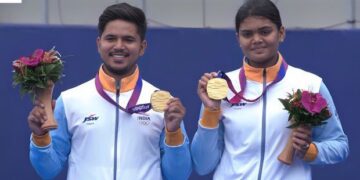 प्रधानमंत्री ने एशियाई खेल 2022 में तीरंदाजी मिश्रित टीम कंपाउंड स्पर्धा में ज्योति सुरेखा वेन्नम और ओजस को स्वर्ण पदक जीतने पर बधाई दी