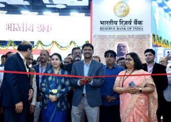 खान मंत्रालय की 20 महत्वपूर्ण खनिज खंडों की नीलामी की प्रक्रिया जारी है: खान मंत्रालय के सचिव श्री वी. एल. कांथा राव