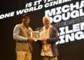 अच्छी मौलिक कहानी पर आधारित और सार्वभौमिक संदेश वाली फिल्म वैश्विक दर्शकों तक पहुंच कायम कर सकती है: माइकल डगलस