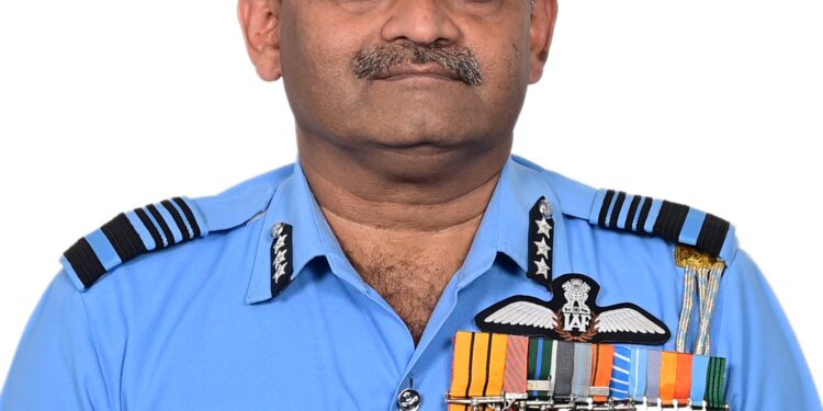 एयर मार्शल मकरंद रानाडे ने वायु सेना मुख्यालय में महानिदेशक (निरीक्षण एवं सुरक्षा) का पदभार संभाला