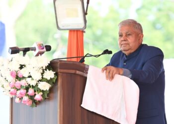 अटल जी सिद्धांतों पर अटल और मार्मिक मुद्दों पर अत्यंत मुलायम थे : उपराष्ट्रपति श्री धनखड़