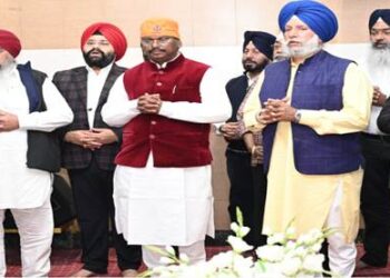 केंद्रीय मंत्री श्री अर्जुन मुंडा ने आज झारखंड के जमशेदपुर में वीर बाल दिवस के ऐतिहासिक कार्यक्रम में लियाभाग