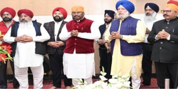 केंद्रीय मंत्री श्री अर्जुन मुंडा ने आज झारखंड के जमशेदपुर में वीर बाल दिवस के ऐतिहासिक कार्यक्रम में लियाभाग