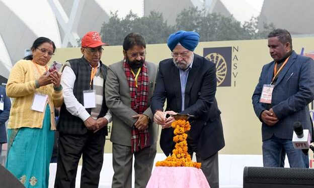 केंद्रीय मंत्री हरदीप सिंह पुरी ने आज दिल्ली में भारत के पहले ‘जीरो वेस्ट स्ट्रीट फूड फेस्टिवल’ का किया उद्घाटन