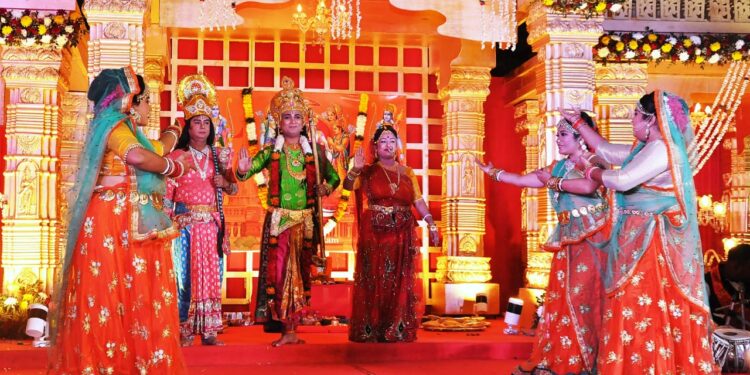 राममय हुआ हिंदुस्तान क्लब, भजनों की वर्षां में नहाय रामभक्‍त