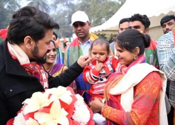 केंद्रीय मंत्री अनुराग ठाकुर ने गणतंत्र दिवस पर 450 से अधिक विशेष आमंत्रित लोगों को सम्मानित किया