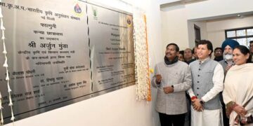 हमारे किसान कहीं भी पीछे नहीं रहें, बल्कि आत्मनिर्भर व सशक्त-समर्थ बनें- कृषि मंत्री