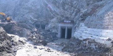 जम्मू-कश्मीर में रैटल पनबिजली परियोजना के पास चिनाब नदी की दिशा बदलने में मिली सफलता, बांध के निर्माण में तेजी लाने के लिए नदी का मार्ग मोड़ा गया