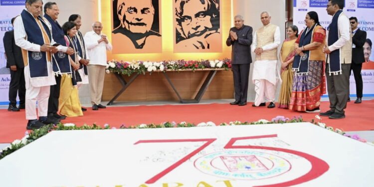 युवाओं को विघटनकारी प्रौद्योगिकियों के सकारात्मक पहलुओं का उपयोग करने के लिए पूरी तरह से तैयार किया जाना चाहिए : उपराष्ट्रपति