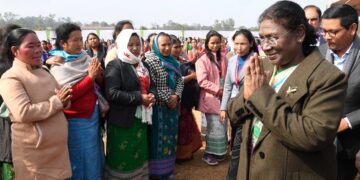 आर्थिक आत्मनिर्भरता से महिलाओं के आत्मविश्वास में वृद्धि: राष्ट्रपति मुर्मू