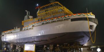 कोलकाता में 25टी बोलार्ड पुल टग, भीष्म का शुभारंभ
