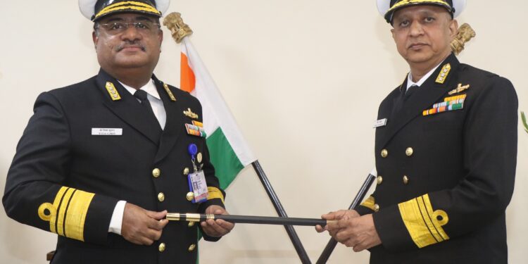 वाइस एडमिरल बी शिवकुमार, एवीएसएम, वीएसएम ने युद्धपोत उत्पादन और खरीद नियंत्रक के रूप में कार्यभार संभाला