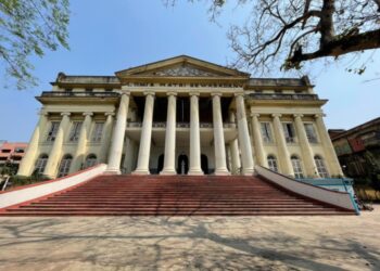 सालों से बंद पड़ी ह‍ेर‍िटेज Lohia Matri Sewa Sadan Hospital साल 2025 से Charnock Lohia Hospital के नाम से होगी शुरू