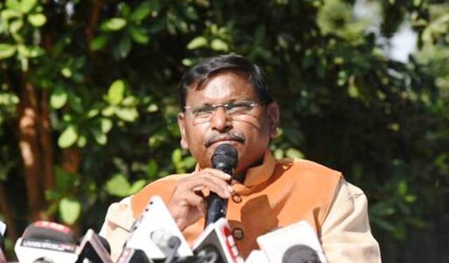 अंतरिम बजट किसानों, गरीबों, महिलाओं और युवा शक्ति की प्रगति का परिचायक है : अर्जुन मुंडा