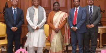 एक मजबूत, स्थिर और समृद्ध बांग्लादेश भारत के हित में है और संबंधों को आगे बढ़ता देखने के लिए दोनों पक्षों में अपार राजनीतिक इच्छाशक्ति है : राष्ट्रपति