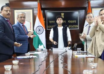 Jyotiraditya M Scindia ने Dehradun Airport पर new terminal building का किया उद्घाटन