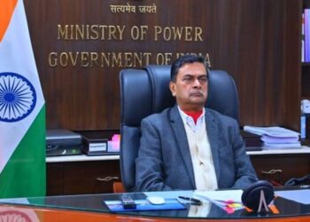 विद्युत मंत्रालय ने तेजी से बढ़ती बिजली की मांग के अनुरूप पर्याप्त बिजली सुनिश्चित करने हेतु संसाधन पर्याप्तता दिशानिर्देशों के पालन के संबंध में राज्यों और केन्द्र-शासित प्रदेशों को पत्र लिखा