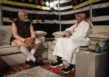 Prime Minister Narendra Modi ने कतर के Prime Minister Sheikh Mohammed bin Abdurrahman Assani से की मुलाकात