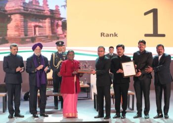 ‘1 लाख से कम आबादी’ वाले शहरों में मिला ‘सबसे स्वच्छ शहर’ का पुरस्कार