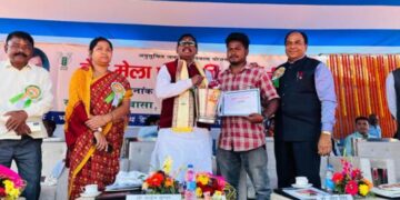 केन्द्रीय मंत्री श्री अर्जुन मुंडा ने आज झारखंड के चाईबासा में तीन दिवसीय डेरी मेला एवं कृषि प्रदर्शनी का उदघाटन किया