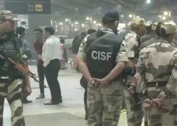 Calcutta Airport : CISF जवान ने सर्विस रिवाल्वर से गोली चलाकर की आत्महत्या की कोशिश