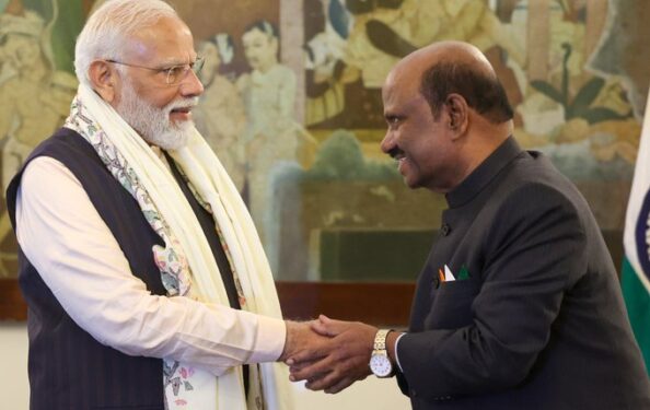 पश्चिम बंगाल के राज्यपाल ने प्रधानमंत्री से की भेंट