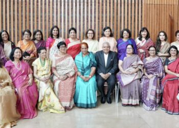 महिलाओं को सशक्त बनाना दुनिया के वर्तमान और भविष्य के लिए एक निवेश है : उपराष्ट्रपति