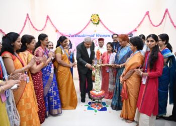 स्त्री-पुरुष समानता को बढ़ावा देने में इसरो ने अन्य संगठनों के लिए उपयुक्त उदाहरण प्रस्तुत किया :उपराष्ट्रपति