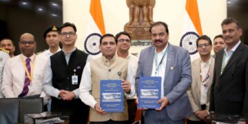 रक्षा मंत्रालय ने भारतीय नौसेना के 25 डोर्नियर विमानों के ‘मिड लाइफ अपग्रेड’ के लिए एचएएल के साथ 2,890 करोड़ रुपये से भी अधिक के अनुबंध पर हस्ताक्षर किए