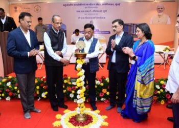 सूक्ष्म, लघु एवं मध्यम उद्यम मंत्री श्री नारायण राणे ने मुंबई के साकी नाका में बहुउद्देशीय प्रदर्शनी-सह-सम्मेलन केंद्र की आधारशिला रखी