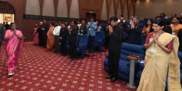 राज्य सिविल सेवा अधिकारियों ने राष्ट्रपति द्रौपदी मुर्मु से की भेंट