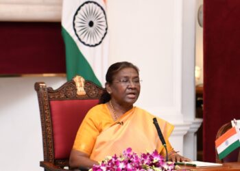 राष्ट्रपति ने युवाओं से हमारे राष्ट्र के इतिहास को जानने और समझने के सुअवसर का लाभ उठाने का किया आग्रह