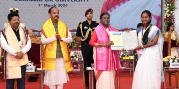 अगर समान अवसर दिए जाएं, तो लड़कियां लड़कों से बेहतर प्रदर्शन करने की क्षमता रखती हैं : राष्ट्रपति