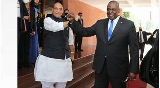 रक्षा मंत्री राजनाथ सिंह ने अपने अमरीकी समकक्ष लॉयड ऑस्टिन के साथ टेलीफोन पर की बातचीत
