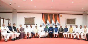 सभापति धनखड़ ने सोनिया और वैष्णव सहित 14 को दिलाई राज्यसभा सांसद की शपथ