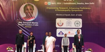 राष्ट्रपति ने विश्व होम्योपैथी दिवस पर होम्योपैथी संगोष्ठी का किया उद्घाटन